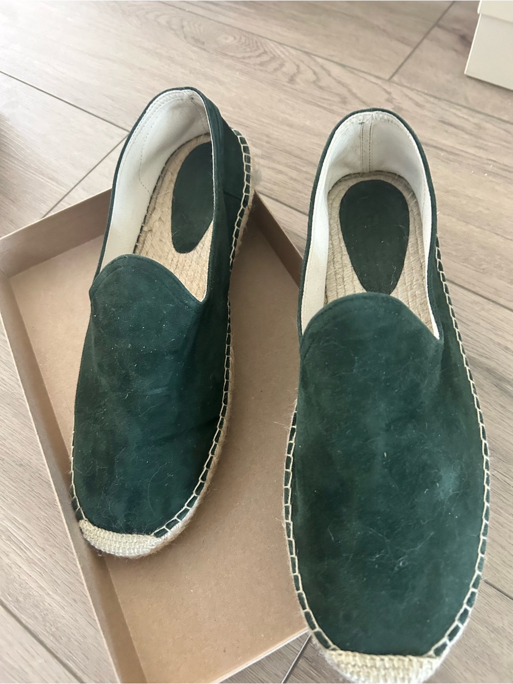 Sézane Men’s olive Green Suede Slip-On Espadrilles